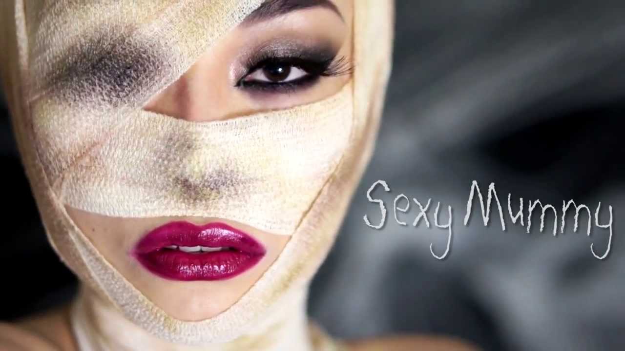 Sexy Mummy Halloween Makeup Tutorial | Angela Lanter - YouTube