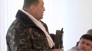 25.02.14 - Правый Сектор общается с самозванной властью в Ровно
