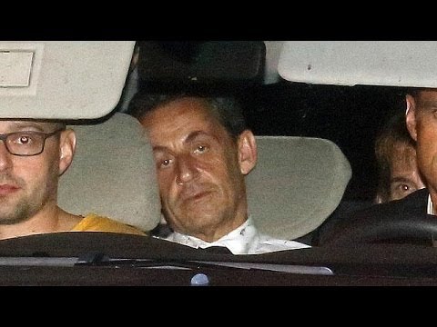 Nicolas Sarkozy a été mis en examen, dans la nuit de mardi à mercredi, pour \