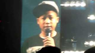 Jay Z Brings 12 Year Old Fan On Stage During Concert - Greensboro, NC - ORIGINAL