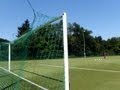 SO FUNKTIONIERT DER RONALDINHO LATTENTREFFER ! ! ! FUSSBALL FREESTYLE TRICK LERNEN