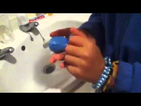 How To Make your Scardox Alien Pregnant And Look After it - YouTube