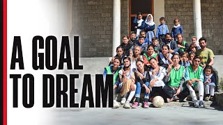 A Goal to Dream | Fondazione Milan Promotes Female Empowerment in Pakistan [with subtitles]