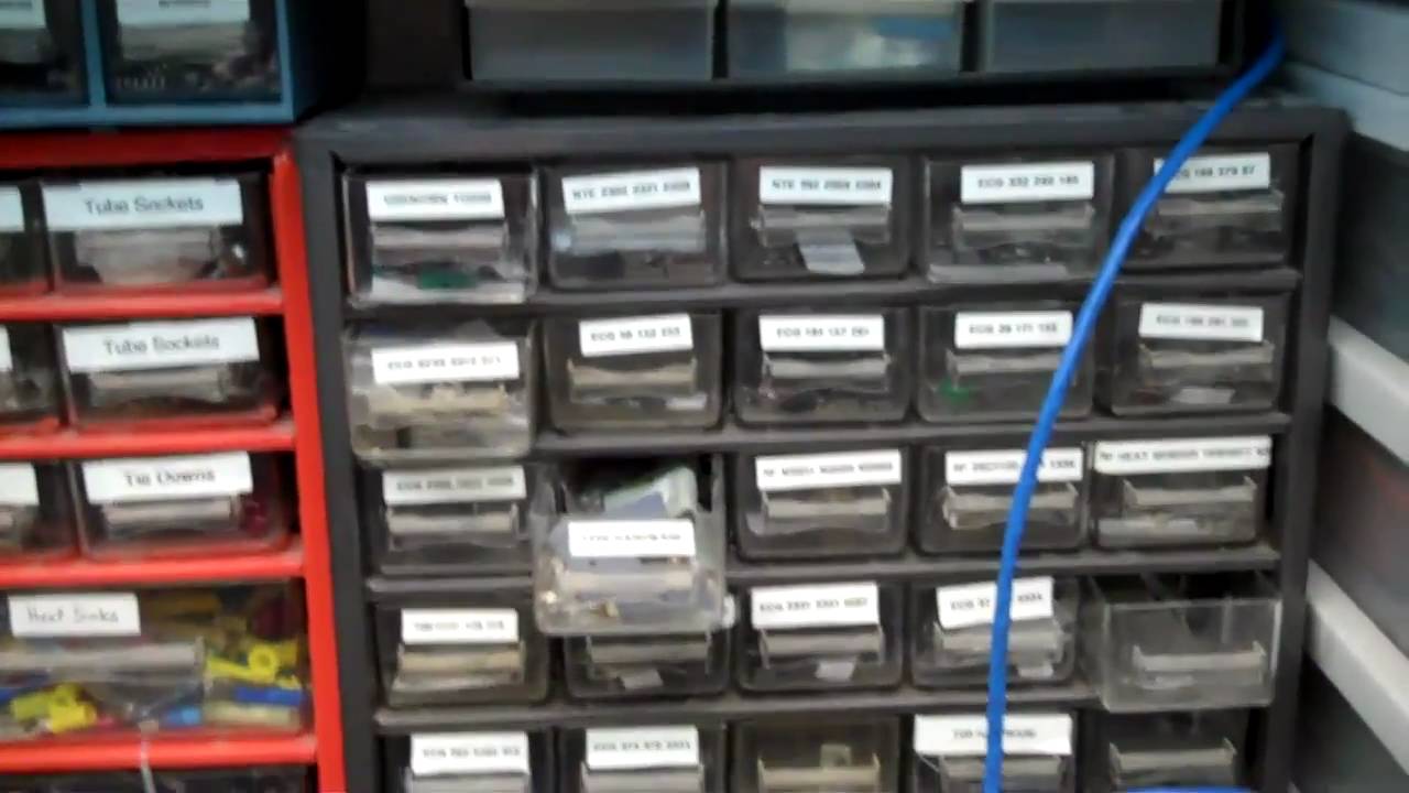 My Electronic Workbench - YouTube