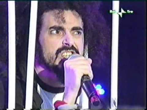 Eroe caparezza download