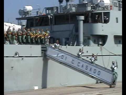 VIDEO DESEMBARCO LEGION MALAGA video desembarco legion malaga: