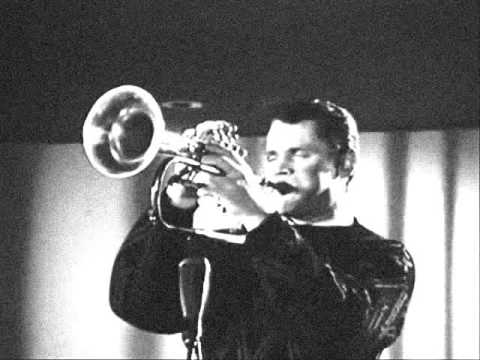 Autumn Leaves - Chet Baker & Paul Desmond Together