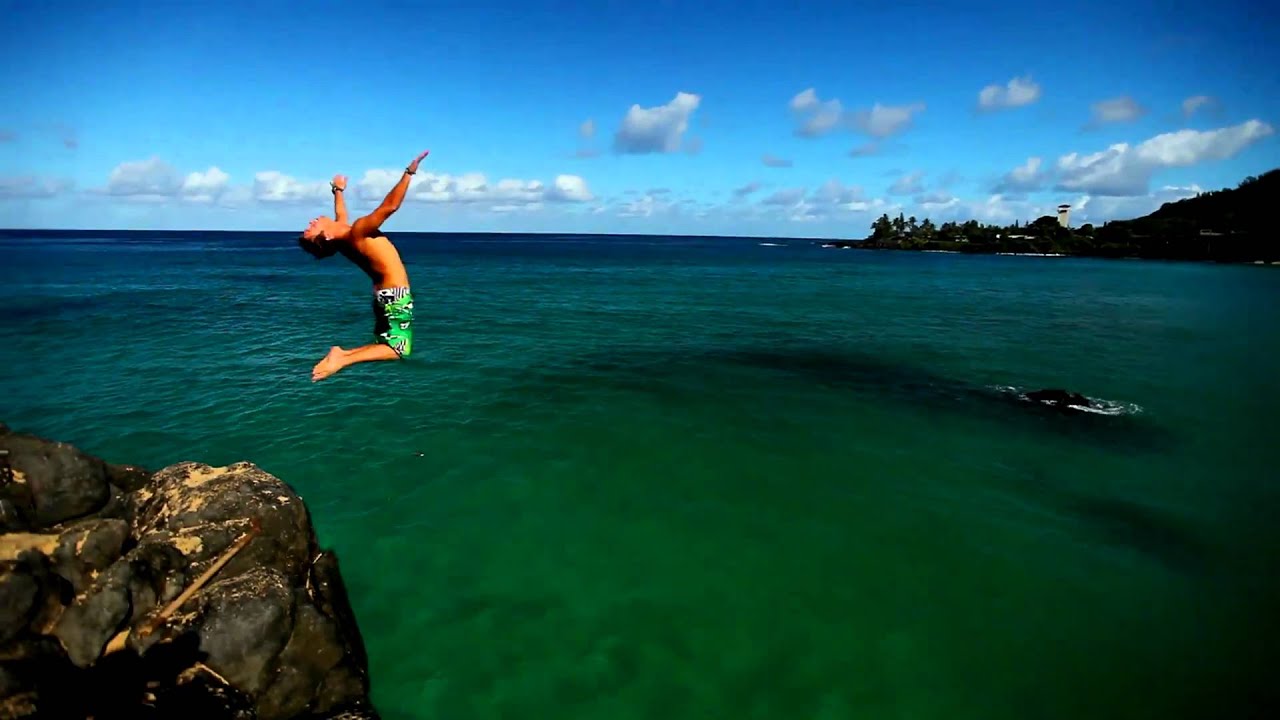 Waimea cliff jump - YouTube