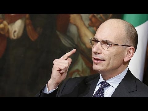 Less than ten months after being elected, Italy\'s Prime Minister Enrico Letta is to officially tender his resignation following a majority vote of no-confidence by his own party.

The move comes after the Democratic Party - the largest party in the ruling coalition - strongly backed leader Matteo Renzi\'s call for a new government.

President Giorgio Napolitano is now likely to ask Renzi, who is the Mayor of Florence and current Democratic Party secretary, to form what will be Italy\'s third admin...
READ MORE : http://www.euronews.com/2014/02/14/enrico-letta-to-resign-italy-faces-its-third-administration-in-a-year

euronews: the most watched news channel in Europe
Subscribe! http://eurone.ws/10ZCK4a

euronews is available in 14 languages: http://eurone.ws/17moBCU

In English:
Website: http://www.euronews.com/news
Facebook: http://www.facebook.com/euronews
Twitter: http://twitter.com/euronews
Google+: http://google.com/+euronews
VKontakte: http://vk.com/en.euronews