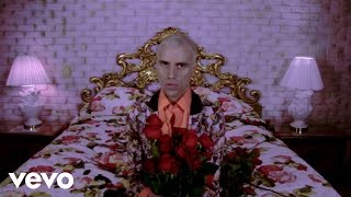 Neon Trees - Voices In The Halls