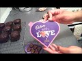 How to make: Easy Chocolate Cupcakes Recipe- simple and foolproof tutorial