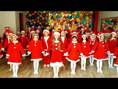 BEST FUNNY Group of Kids Singing Christmas Song #2 || Santa Claus Is Coming