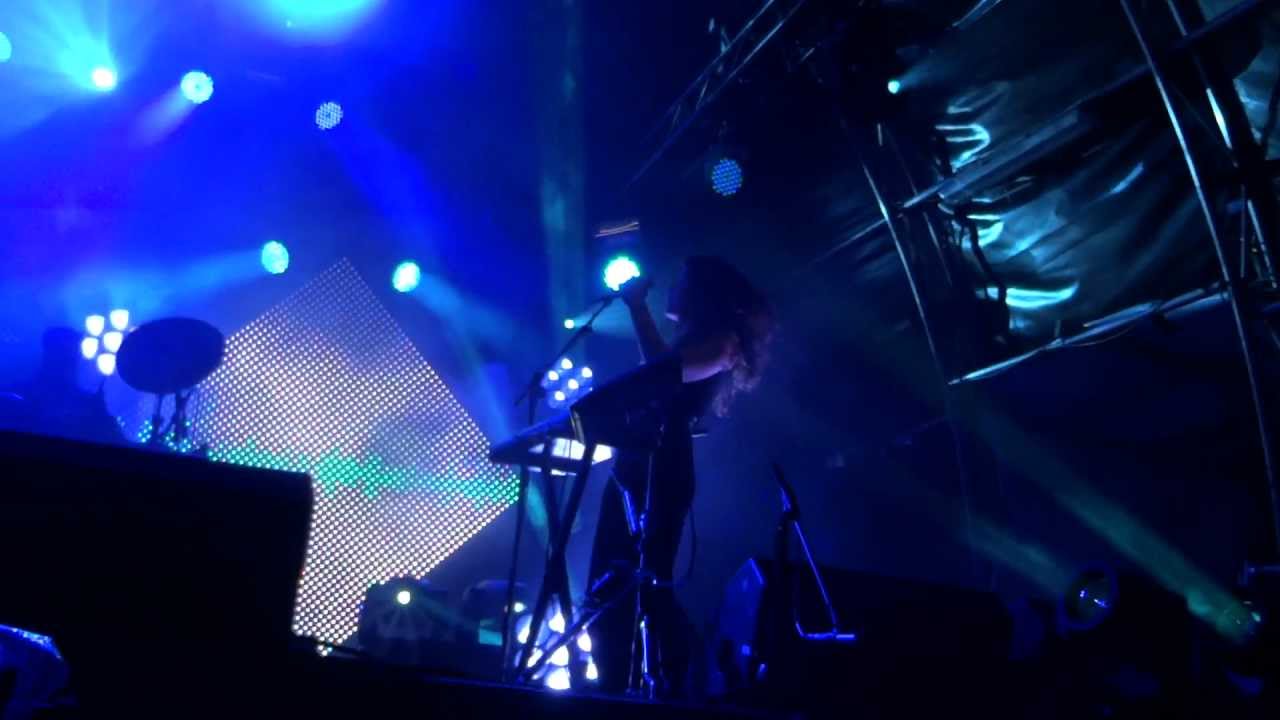 M83 - We Own The Sky - Somerset House London - 16.07.12 - YouTube