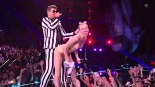 Miley Cyrus at the VMAs with Commnentary by Joe Rogan and Mike Godlberg of the UFC