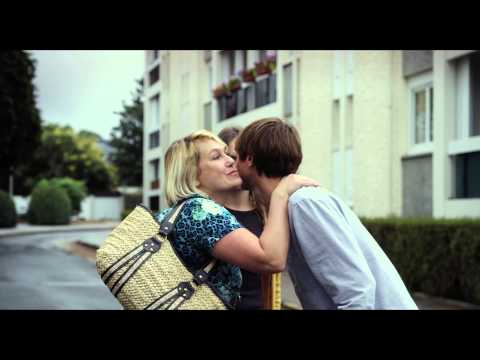 Le Beau Monde - Bande annonce