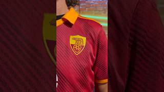 😍? Marco Delvecchio + ASR Origins Jersey💛❤️?? #asroma #football #seriea