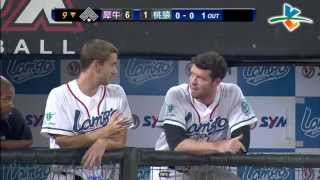 20130801 CPBL 犀牛V.S猿 9下 強克Juan Morillo中職初登板 用球速讓大家記住他!