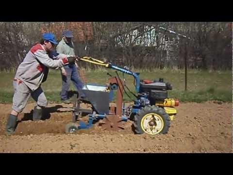 Hinh Nh Trong Video Kubota Saze Brambor