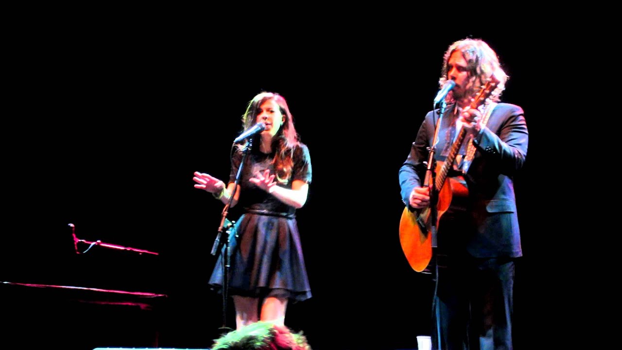 The Civil Wars cover "Billie Jean" Live - YouTube