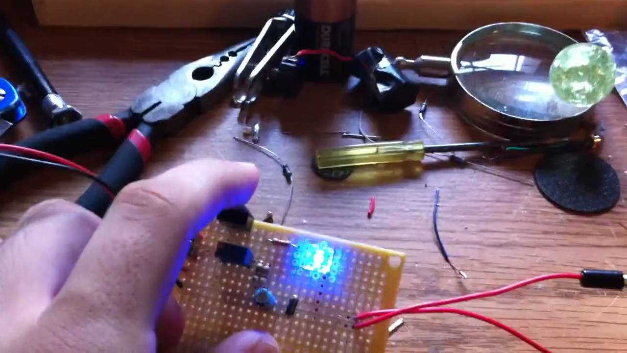 LM317 Laser Driver - YouTube