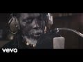 Video clip : Tiken Jah Fakoly - Is It Because I'm Black? feat. Ken Boothe