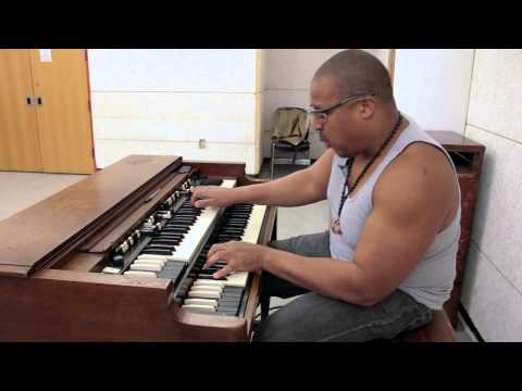 Organ Monk Standard - Greg Lewis Plays