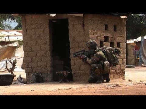 Après les ex-rebelles Séléka, l\'armée française a mené mardi une nouvelle opération de désarmement à Bangui, visant cette fois les milices chrétiennes \