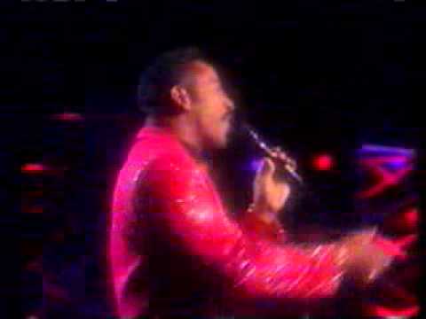 KEITH WASHINGTON ) - Kissing You (live) - YouTube