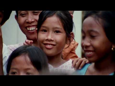 Download INDONESIA tahun 1970 - JAKARTA JAMAN DULU GAK NYANGKA TUKANG BECAK BISA BAHASA INGGRIS !!! - FULL HD
