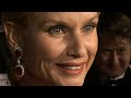 Nicollette Sheridan sues Desperate Housewives boss