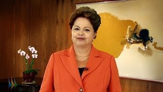 Dilma anuncia página do Palácio do Planalto no Facebook