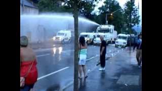 RAW FOOTAGE: Rioting at Lower Newtownards Road - Short Strand Interface, July 12 2013