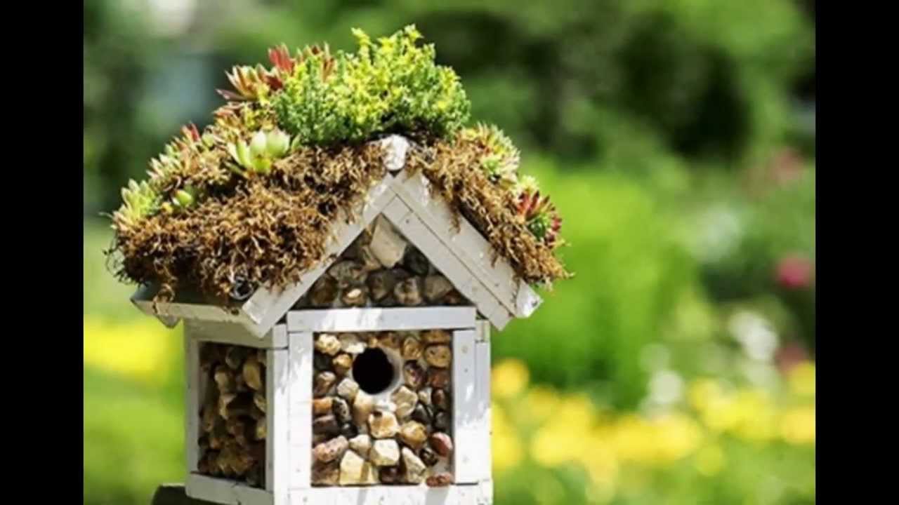 Vogelhaus selber bauen Anleitung und Bauplan YouTube Vogelhaus Selber Bauen Welches Holz ~ Vogelhaus selber bauen Anleitung und Bauplan YouTube