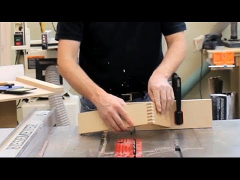 Make a simple woodworking box joint jig