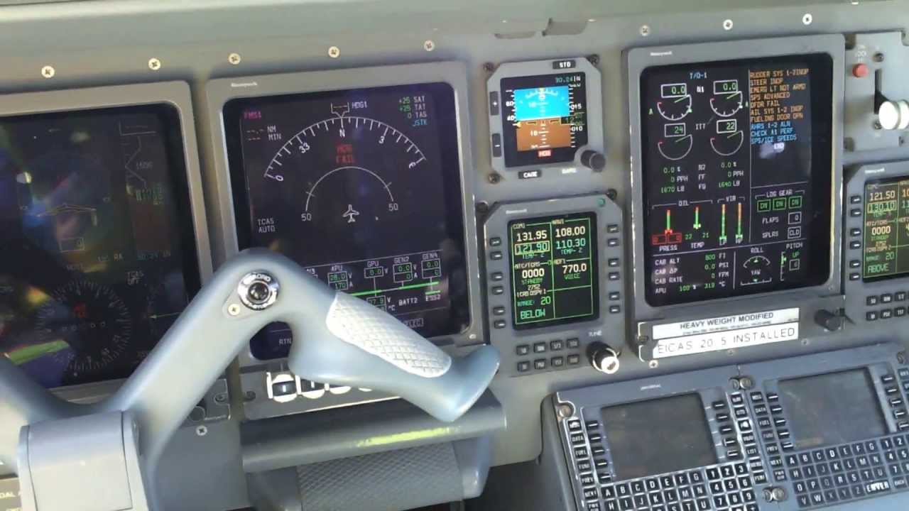 Embraer ERJ-145 Cockpit - YouTube