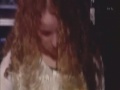 Tal Wilkenfeld awesome solo..