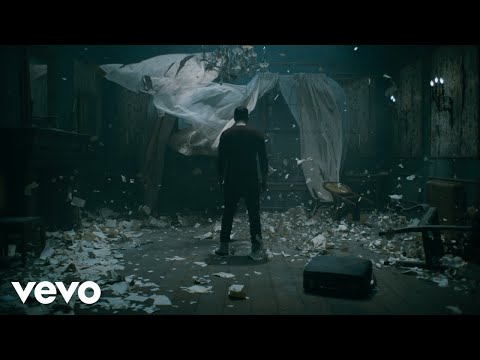 Eminem – River ft. Ed Sheeran