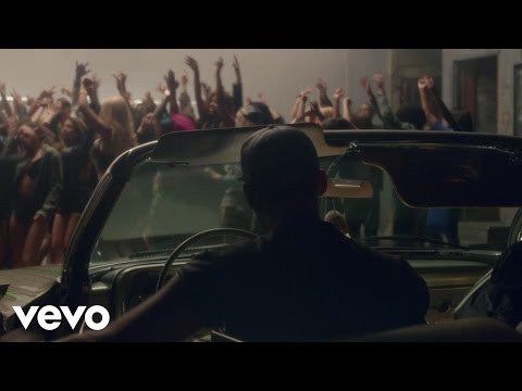 Afrojack feat. Snoop Dogg - Dynamite