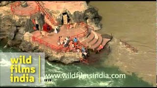 Confluence of Alaknanda and Bhagirathi river at Devprayag