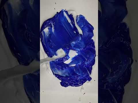 207 Nova Gel with 122 Ultramarine Blue