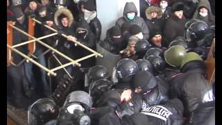 Побиття міліціонерів під час захоплення Вінницької ОДА