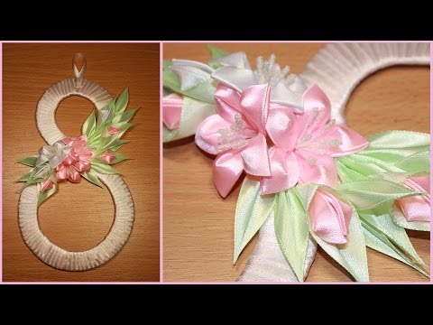 Салфетка из атласных лент Салфетка из атласных лент