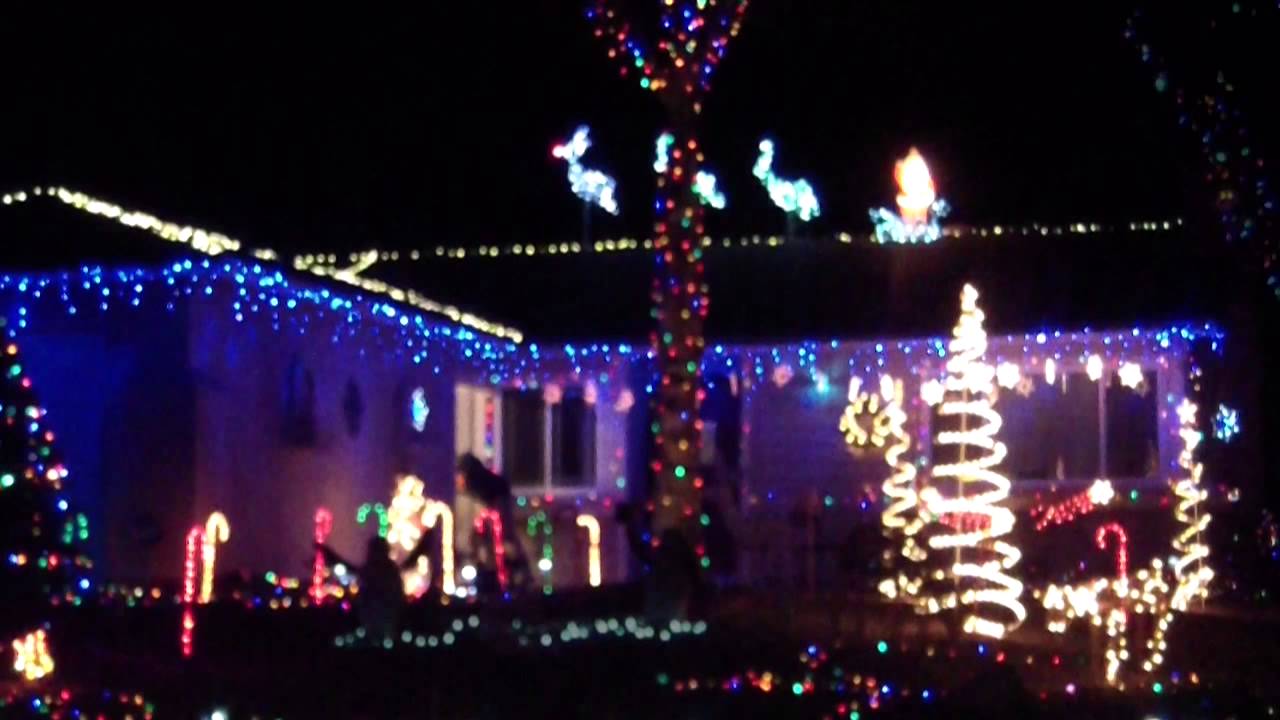 my christmas lights 2012 synchronized to music via mr my christmas lights 2012 synchronized to music via mr