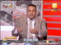 ملتحى يقتحم بروفة و يبوخ الممثلات ماتحترمى نفسك يابت