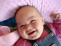 Funny baby - Bebis skrattar