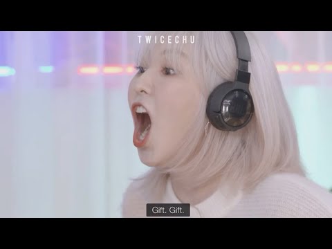 red velvet whisper game aka A PSYCHO MESS (warning: loud af)