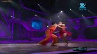 Abhik and Radhika douet Performance in Dance india Dance season 3 HD "Bhara Bhara".mp4