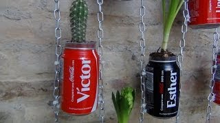 Jardín Vertical reciclando botes de refresco - Vertical Garden with cans of cola