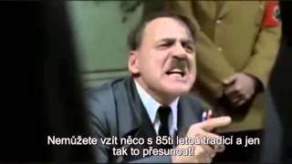 Hitler se dozvídá o přesunu hokeje do Hradce Králové