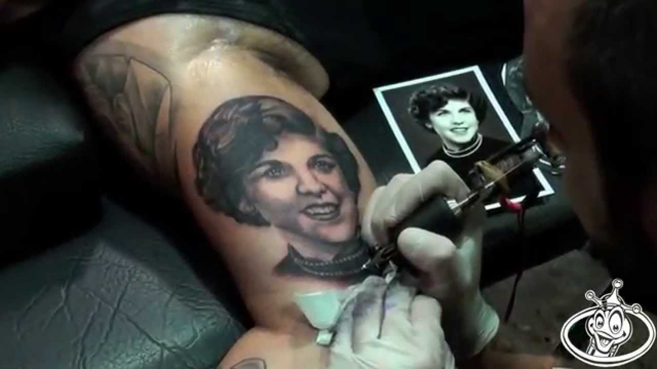 nick cannon mariah carey tattoo cover up wesharepics nick cannon mariah carey tattoo cover up wesharepics